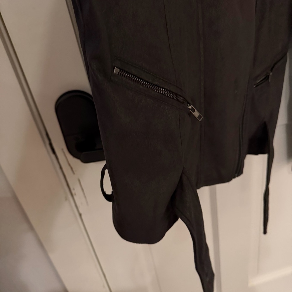 Lysse Women's Dark Brown Leather Jacket - Picture 6 of 7
